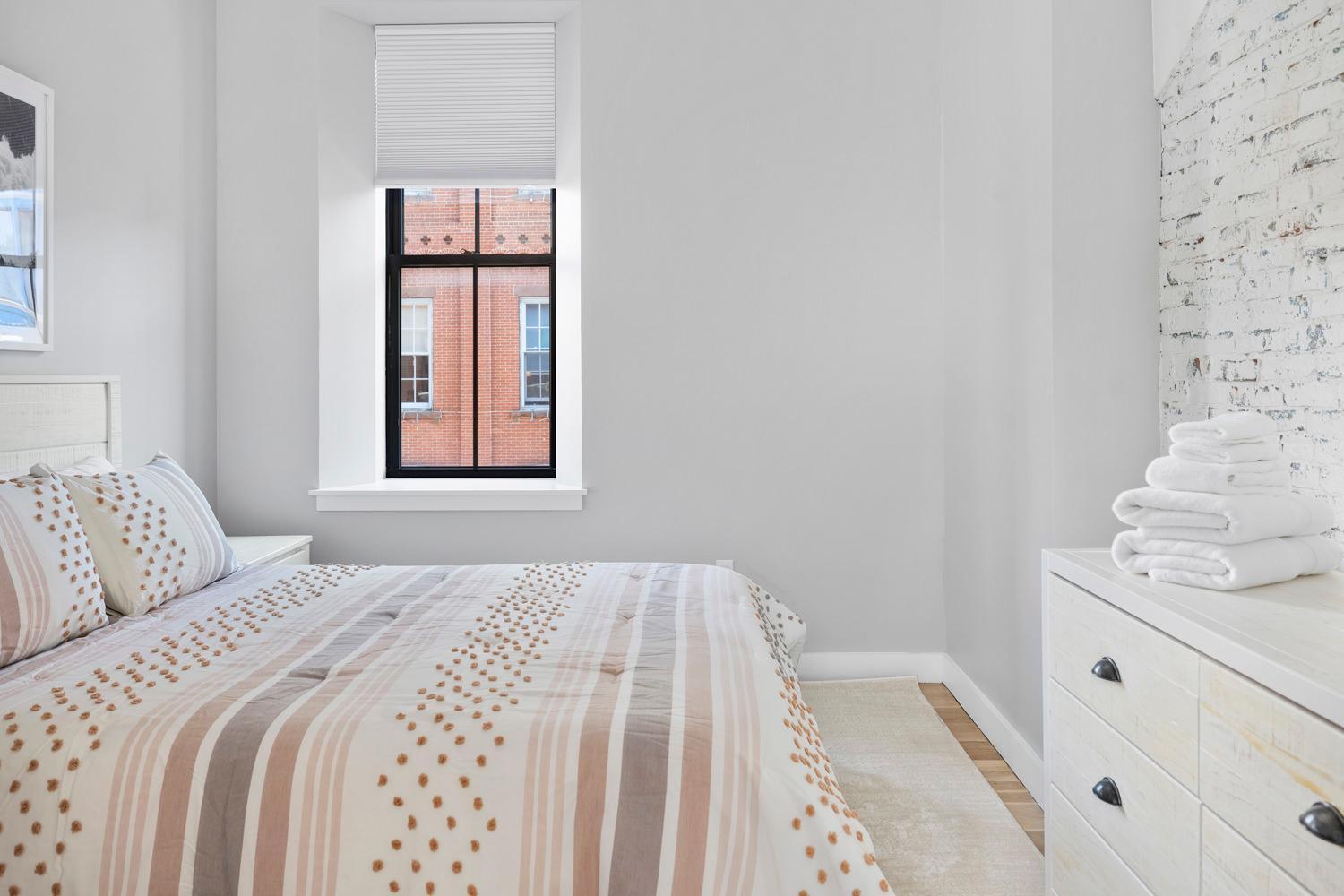 Modern Remodeled Loft In Portlands Iconic Old Port 아파트 외부 사진