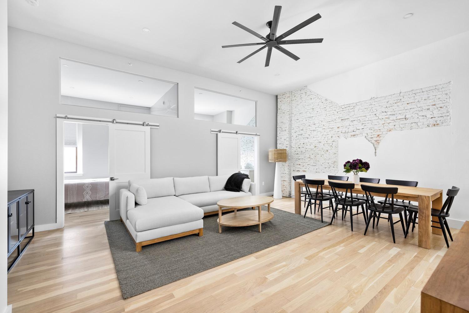 Modern Remodeled Loft In Portlands Iconic Old Port 아파트 외부 사진