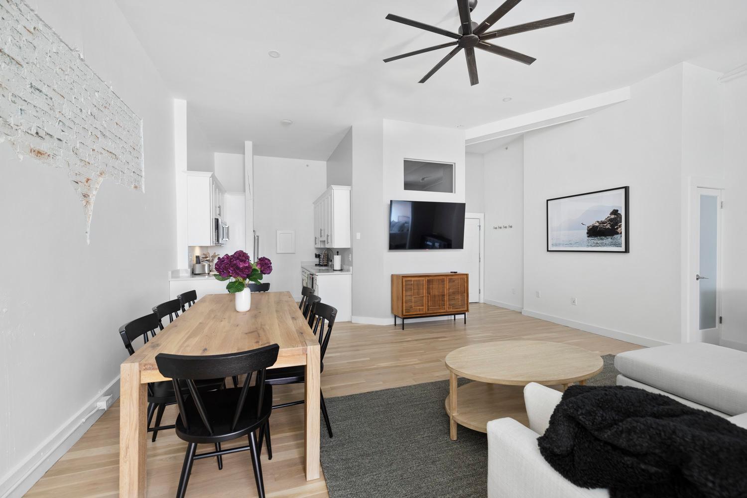 Modern Remodeled Loft In Portlands Iconic Old Port 아파트 외부 사진