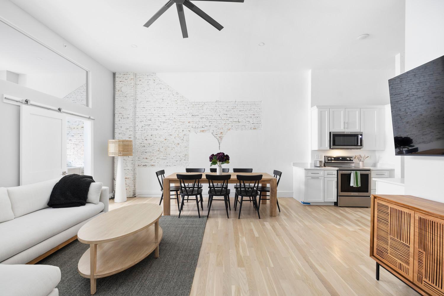 Modern Remodeled Loft In Portlands Iconic Old Port 아파트 외부 사진